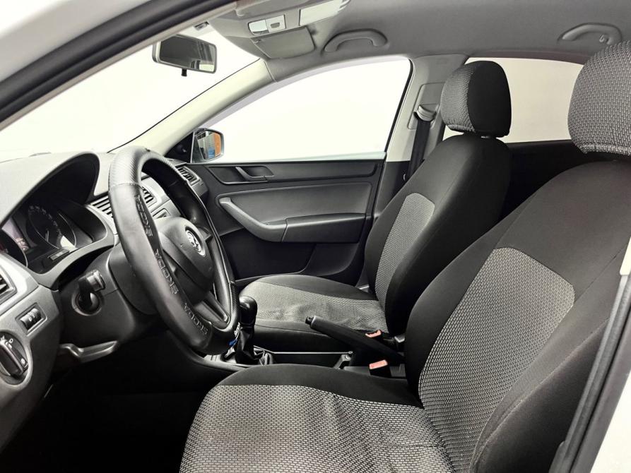 Skoda Rapid I Мурманск  - изображение 16