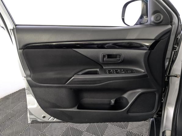 Mitsubishi Outlander III Рестайлинг 3 с пробегом 2019 года, цена 1 990 000 рублей, 90929 км, внедорожник, Автокод Объявления