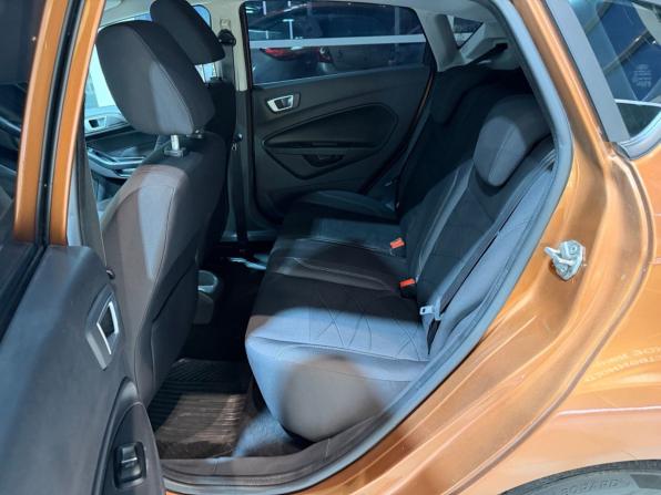 Ford Fiesta Mk6 Рестайлинг с пробегом 2013 года, цена 715 000 рублей, 80023 км, хэтчбек, Автокод Объявления