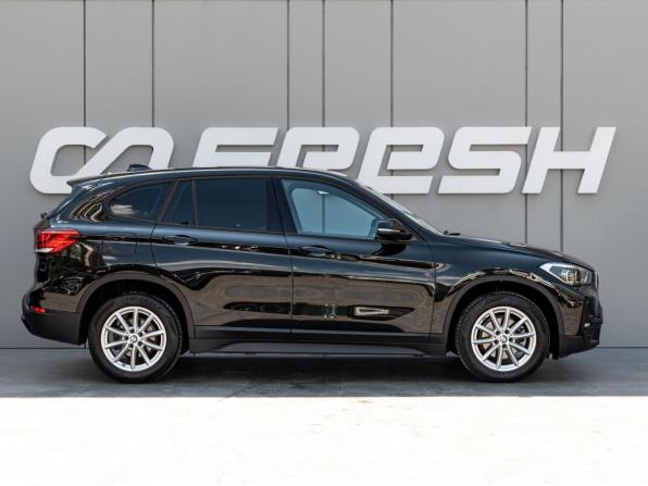 BMW X1 II (F48) Рестайлинг с пробегом 2021 года, цена 2 450 000 рублей, 95506 км, внедорожник, Автокод Объявления