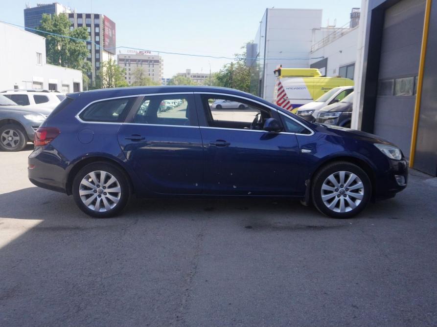 Opel Astra J Москва  - изображение 4