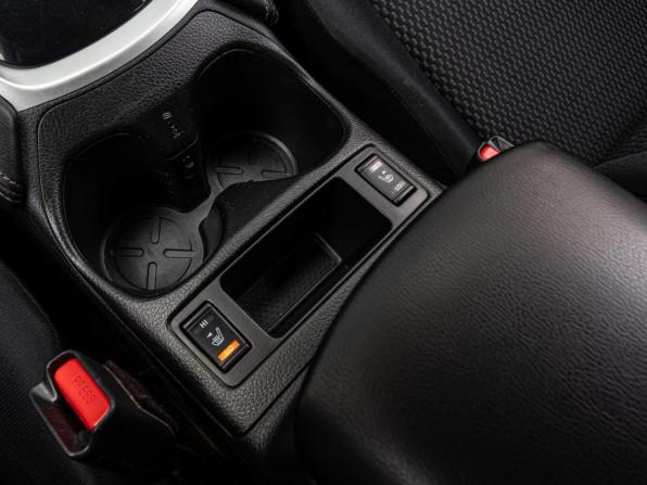 Nissan Qashqai II с пробегом 2014 года, цена 1 370 000 рублей, 209216 км, внедорожник, Автокод Объявления