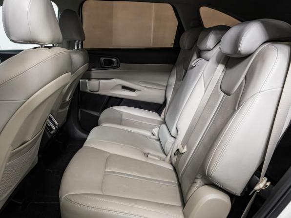 Kia Sorento IV с пробегом 2023 года, цена 3 995 000 рублей, 46579 км, внедорожник, Автокод Объявления