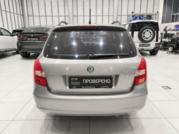 Skoda Fabia II Рестайлинг с пробегом 2012 года, цена 580 000 рублей, 139501 км, универсал, Автокод Объявления