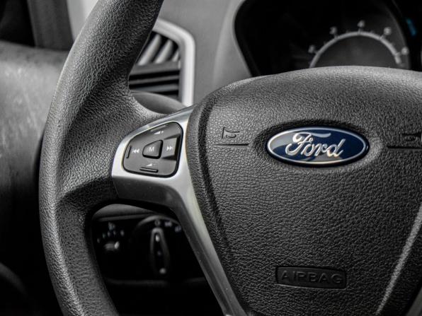Ford EcoSport II с пробегом 2017 года, цена 987 000 рублей, 101854 км, внедорожник, Автокод Объявления