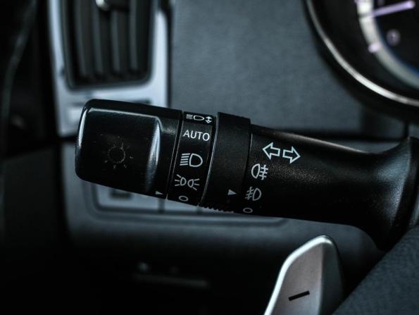 Hyundai Sonata VI (YF) с пробегом 2010 года, цена 1 299 000 рублей, 187627 км, седан, Автокод Объявления