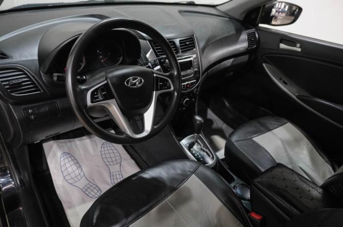 Hyundai Solaris I с пробегом 2011 года, цена 769 000 рублей, 186000 км, седан, Автокод Объявления
