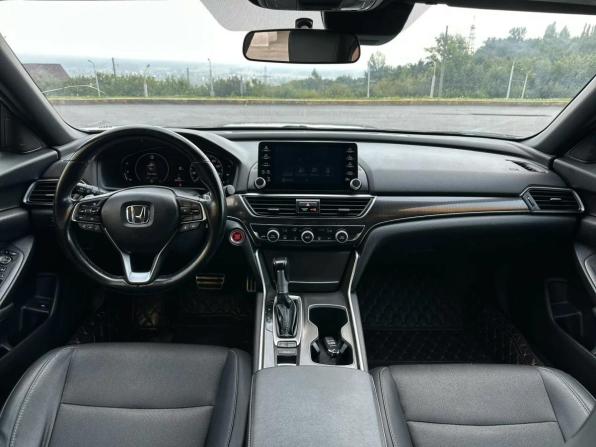 Honda Accord X Рестайлинг с пробегом 2020 года, цена 2 620 000 рублей, 141511 км, седан, Автокод Объявления
