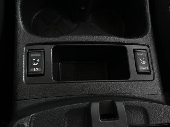 Nissan Qashqai II с пробегом 2017 года, цена 1 599 000 рублей, 142435 км, внедорожник, Автокод Объявления