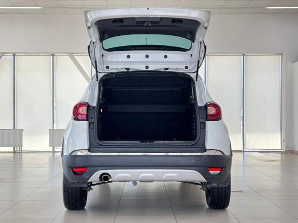 Renault Kaptur I с пробегом 2016 года, цена 1 400 000 рублей, 131507 км, внедорожник, Автокод Объявления
