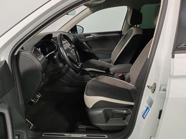 Volkswagen Tiguan II с пробегом 2019 года, цена 2 449 000 рублей, 129590 км, внедорожник, Автокод Объявления
