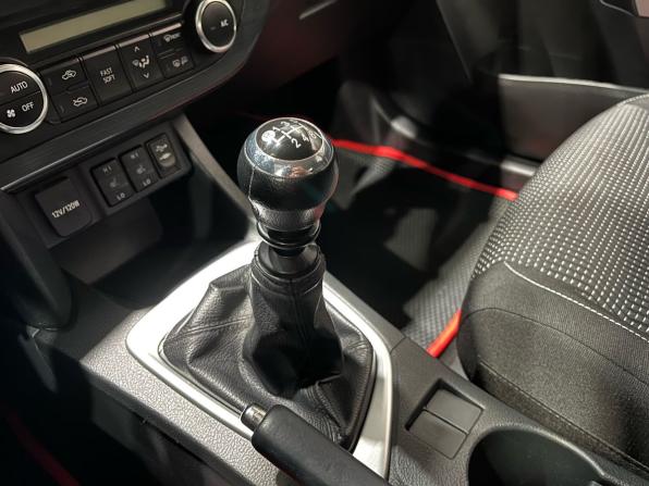 Toyota Auris II с пробегом 2014 года, цена 1 170 000 рублей, 137200 км, хэтчбек, Автокод Объявления