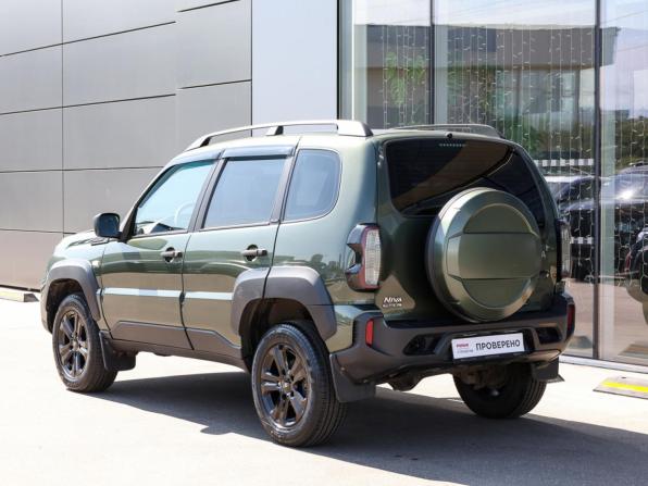 Lada (ВАЗ) Niva Travel I с пробегом 2022 года, цена 949 000 рублей, 34773 км, внедорожник, Автокод Объявления