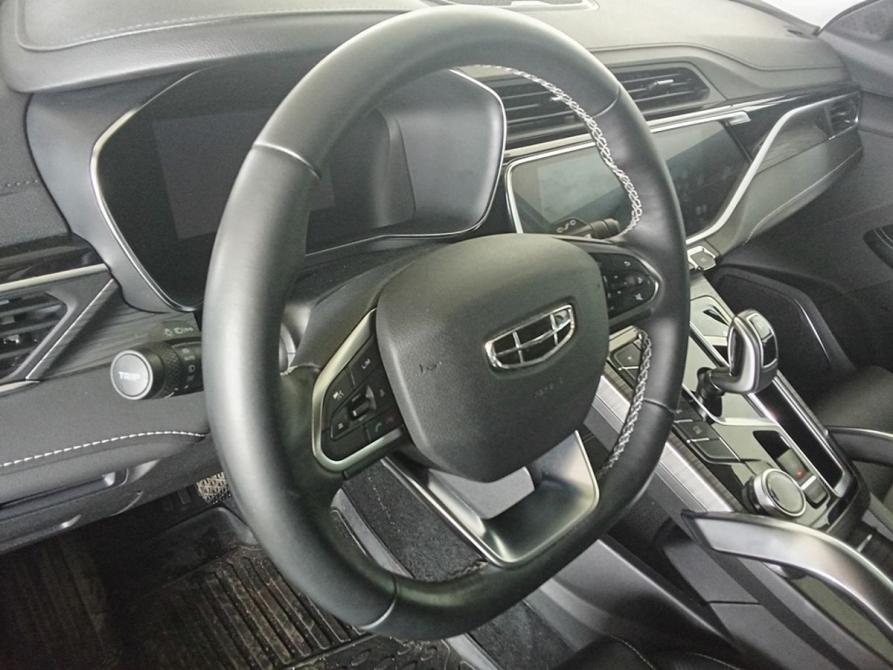 Geely Atlas Pro Москва  - изображение 12