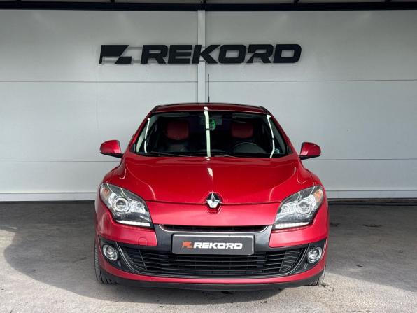 Renault Megane III Рестайлинг с пробегом 2012 года, цена 649 000 рублей, 210113 км, хэтчбек, Автокод Объявления
