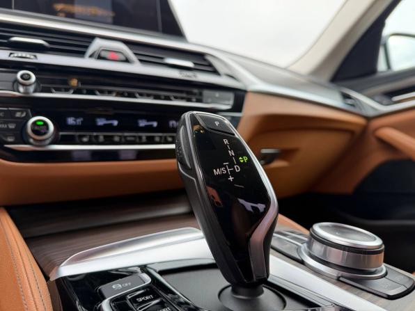BMW 5 серии VII (G30/G31/G38) с пробегом 2019 года, цена 2 755 000 рублей, 207115 км, седан, Автокод Объявления