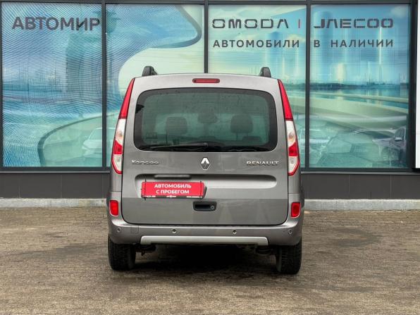 Renault Kangoo II Рестайлинг с пробегом 2014 года, цена 1 200 000 рублей, 177933 км, компактвэн, Автокод Объявления