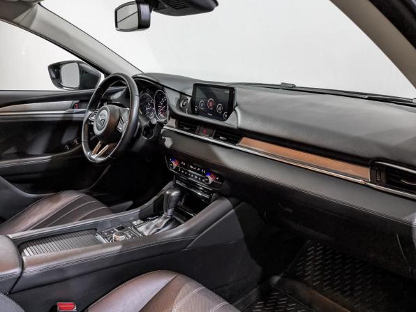 Mazda 6 III (GJ) Рестайлинг 2 с пробегом 2021 года, цена 2 800 000 рублей, 64780 км, седан, Автокод Объявления