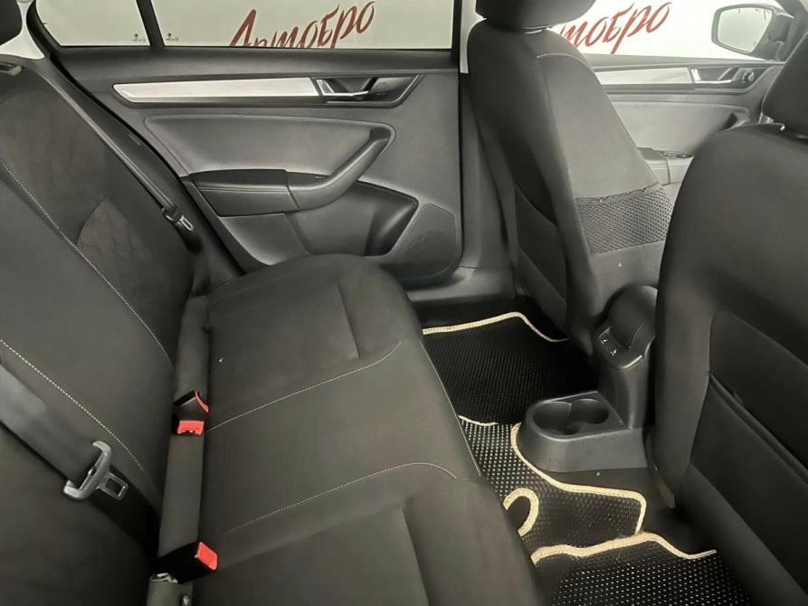 Skoda Rapid I Рестайлинг Псков  - изображение 13