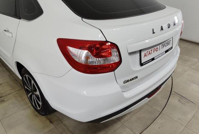 Lada (ВАЗ) Granta I Рестайлинг с пробегом 2022 года, цена 790 000 рублей, 59943 км, хэтчбек, Автокод Объявления