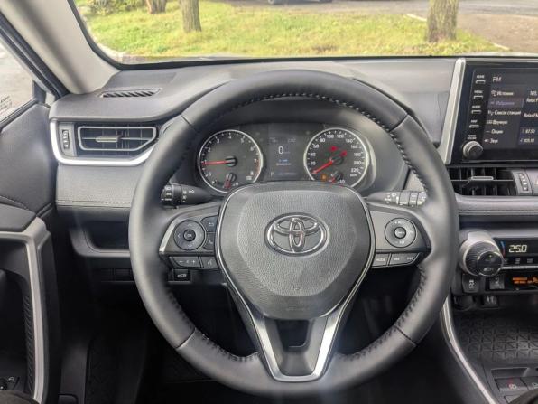 Toyota RAV4 V (XA50) с пробегом 2020 года, цена 2 380 000 рублей, 189001 км, внедорожник, Автокод Объявления