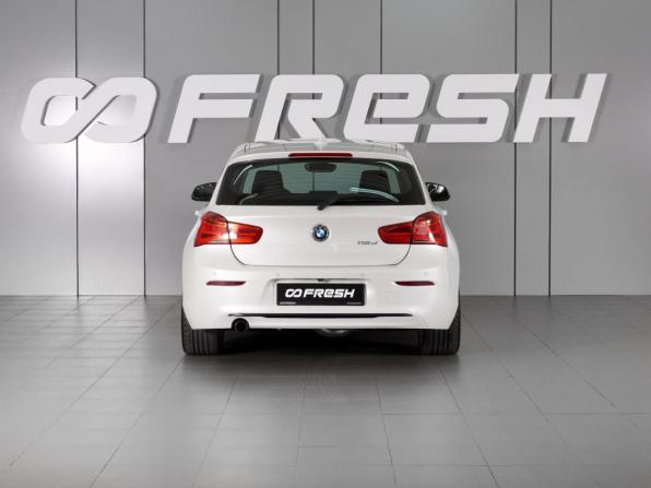 BMW 1 серии II (F20/F21) Рестайлинг 2 с пробегом 2018 года, цена 1 799 000 рублей, 100000 км, хэтчбек, Автокод Объявления