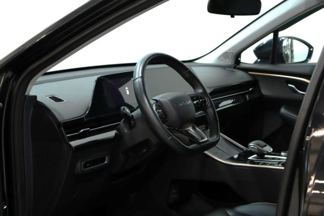 Omoda C5 I с пробегом 2023 года, цена 1 750 000 рублей, 37478 км, внедорожник, Автокод Объявления