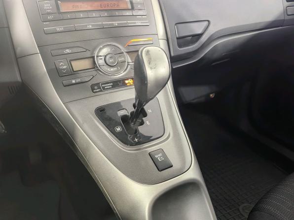 Toyota Auris I с пробегом 2007 года, цена 589 000 рублей, 134825 км, хэтчбек, Автокод Объявления