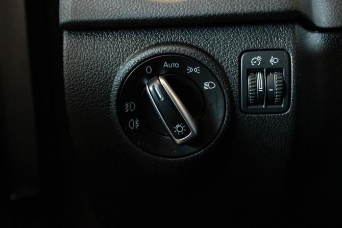 Volkswagen Tiguan I Рестайлинг с пробегом 2015 года, цена 1 349 000 рублей, 196891 км, внедорожник, Автокод Объявления