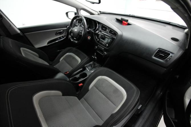 Kia Ceed II с пробегом 2012 года, цена 1 050 000 рублей, 166269 км, хэтчбек, Автокод Объявления