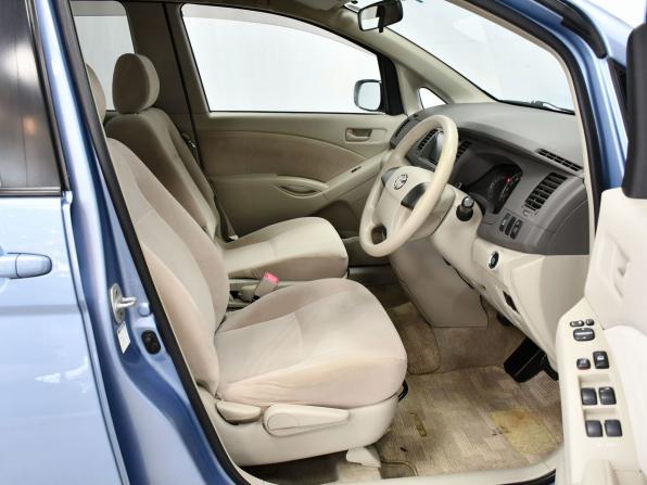 Toyota ISis I Рестайлинг с пробегом 2009 года, цена 1 137 000 рублей, 218137 км, компактвэн, Автокод Объявления
