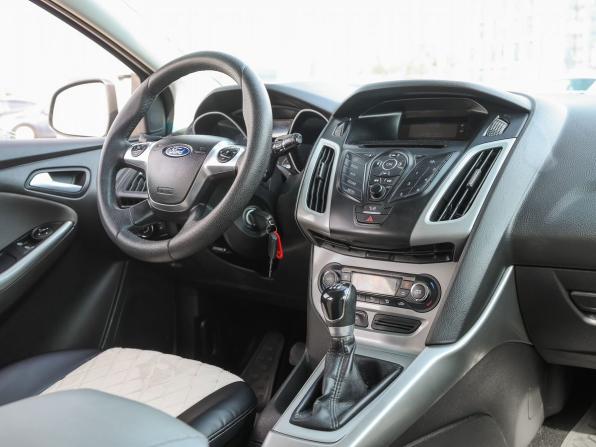 Ford Focus III с пробегом 2013 года, цена 739 000 рублей, 201519 км, универсал, Автокод Объявления