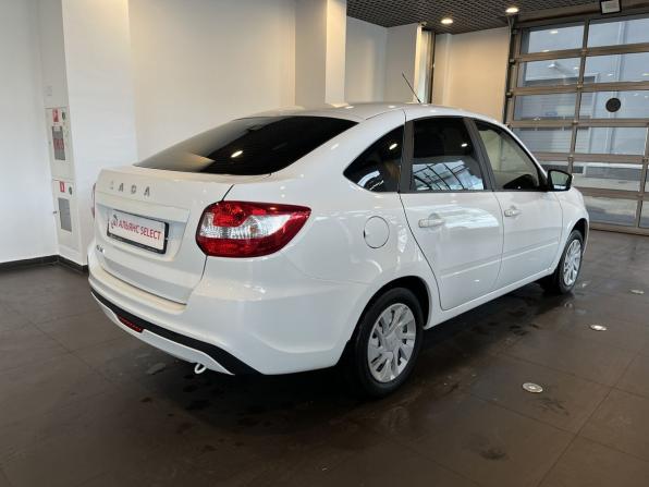 Lada (ВАЗ) Granta I Рестайлинг с пробегом 2024 года, цена 825 000 рублей, 64102 км, лифтбек, Автокод Объявления