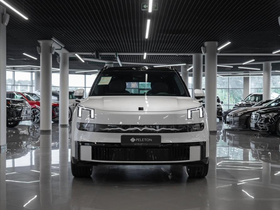 Lynk &amp; Co 900 Москва  - изображение 3