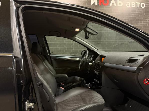 Opel Astra H Рестайлинг с пробегом 2014 года, цена 890 000 рублей, 115223 км, хэтчбек, Автокод Объявления