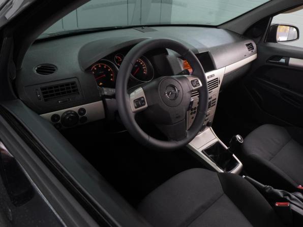 Opel Astra H Рестайлинг с пробегом 2008 года, цена 529 000 рублей, 233568 км, хэтчбек, Автокод Объявления