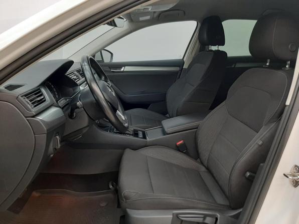 Skoda Superb III с пробегом 2016 года, цена 1 439 000 рублей, 211822 км, лифтбек, Автокод Объявления