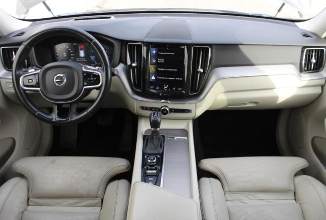 Volvo XC60 II с пробегом 2017 года, цена 3 570 000 рублей, 66502 км, внедорожник, Автокод Объявления