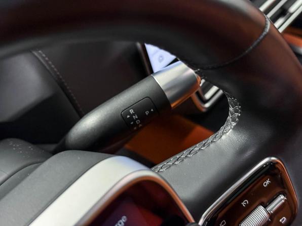 Li Auto (Lixiang) L9 I с пробегом 2023 года, цена 6 390 000 рублей, 42447 км, внедорожник, Автокод Объявления