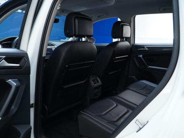 Volkswagen Tiguan II с пробегом 2017 года, цена 1 799 777 рублей, 214049 км, внедорожник, Автокод Объявления