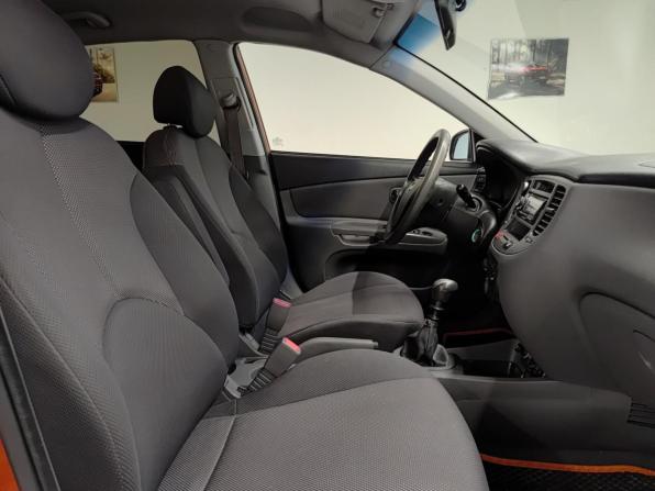 Kia Rio II с пробегом 2007 года, цена 378 000 рублей, 218551 км, хэтчбек, Автокод Объявления