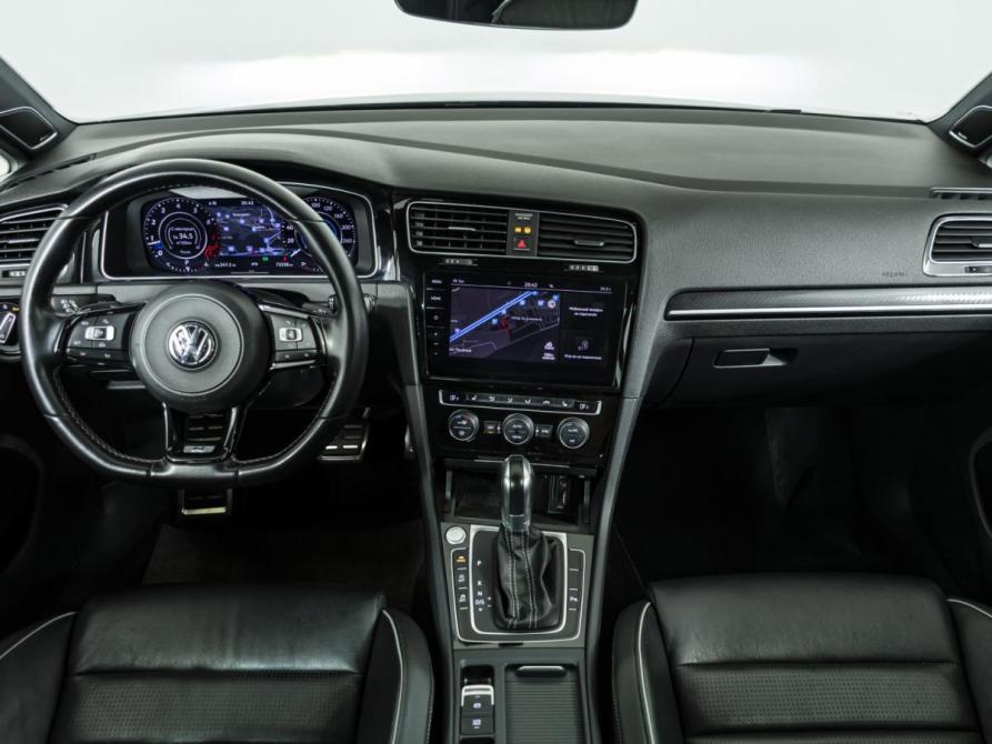 Volkswagen Golf R VII Рестайлинг Москва  - изображение 15