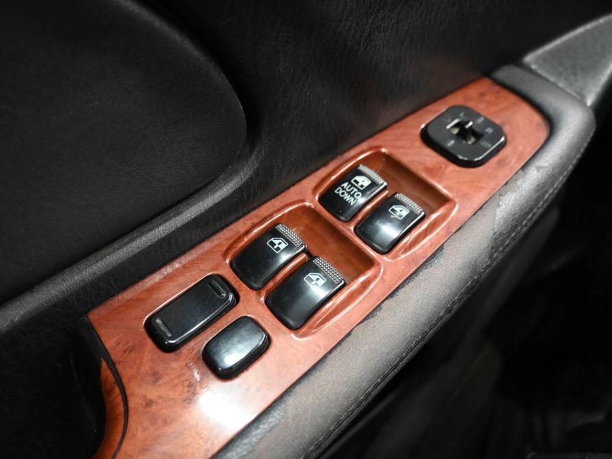 Hyundai Sonata IV (EF) Рестайлинг Ростов-на-Дону  - изображение 16