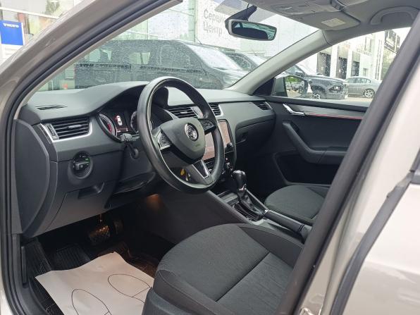 Skoda Octavia III (A7) Рестайлинг с пробегом 2018 года, цена 2 100 000 рублей, 80391 км, лифтбек, Автокод Объявления