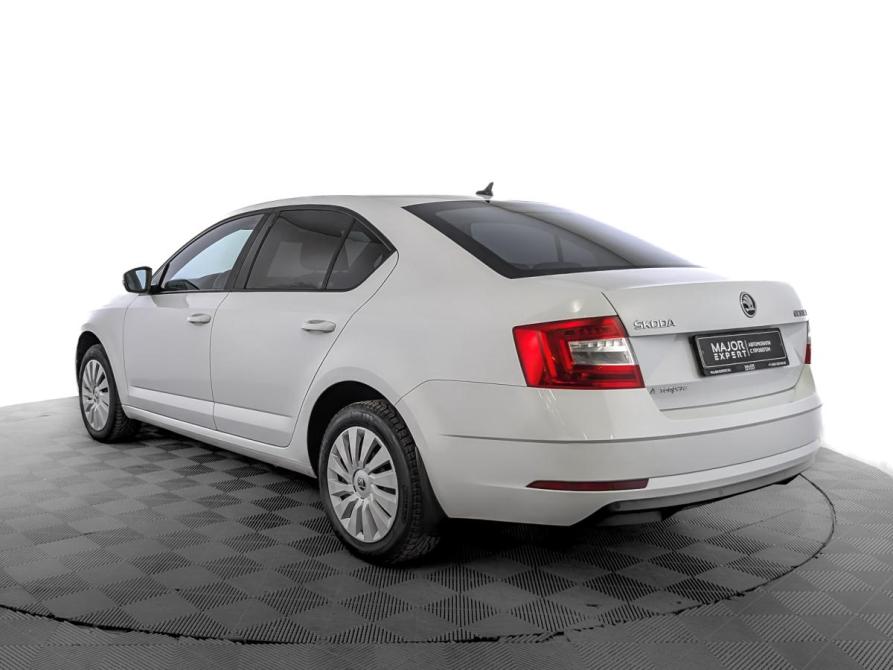 Skoda Octavia III (A7) Рестайлинг Москва  - изображение 7