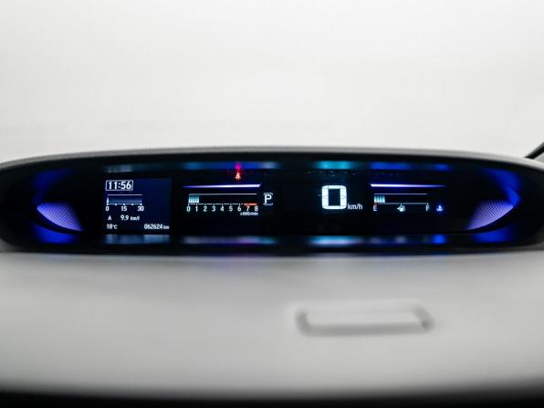 Honda Stepwgn V Рестайлинг с пробегом 2019 года, цена 2 250 000 рублей, 62617 км, минивэн, Автокод Объявления