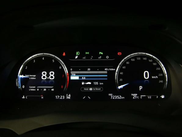 Toyota Camry VIII (XV70) Рестайлинг с пробегом 2022 года, цена 3 490 000 рублей, 72350 км, седан, Автокод Объявления