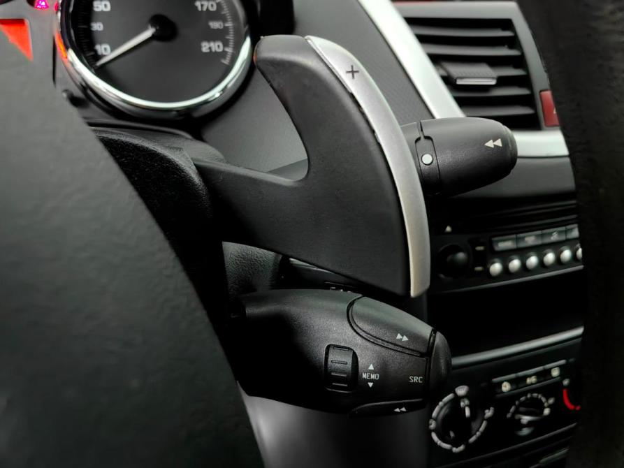 Peugeot 207 I Москва  - изображение 14