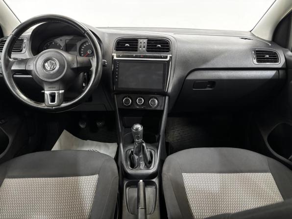 Volkswagen Polo V с пробегом 2014 года, цена 740 000 рублей, 201144 км, седан, Автокод Объявления