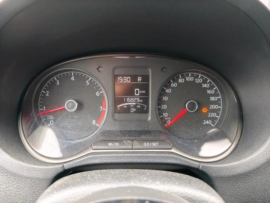 Volkswagen Polo V Рестайлинг Санкт-Петербург  - изображение 10